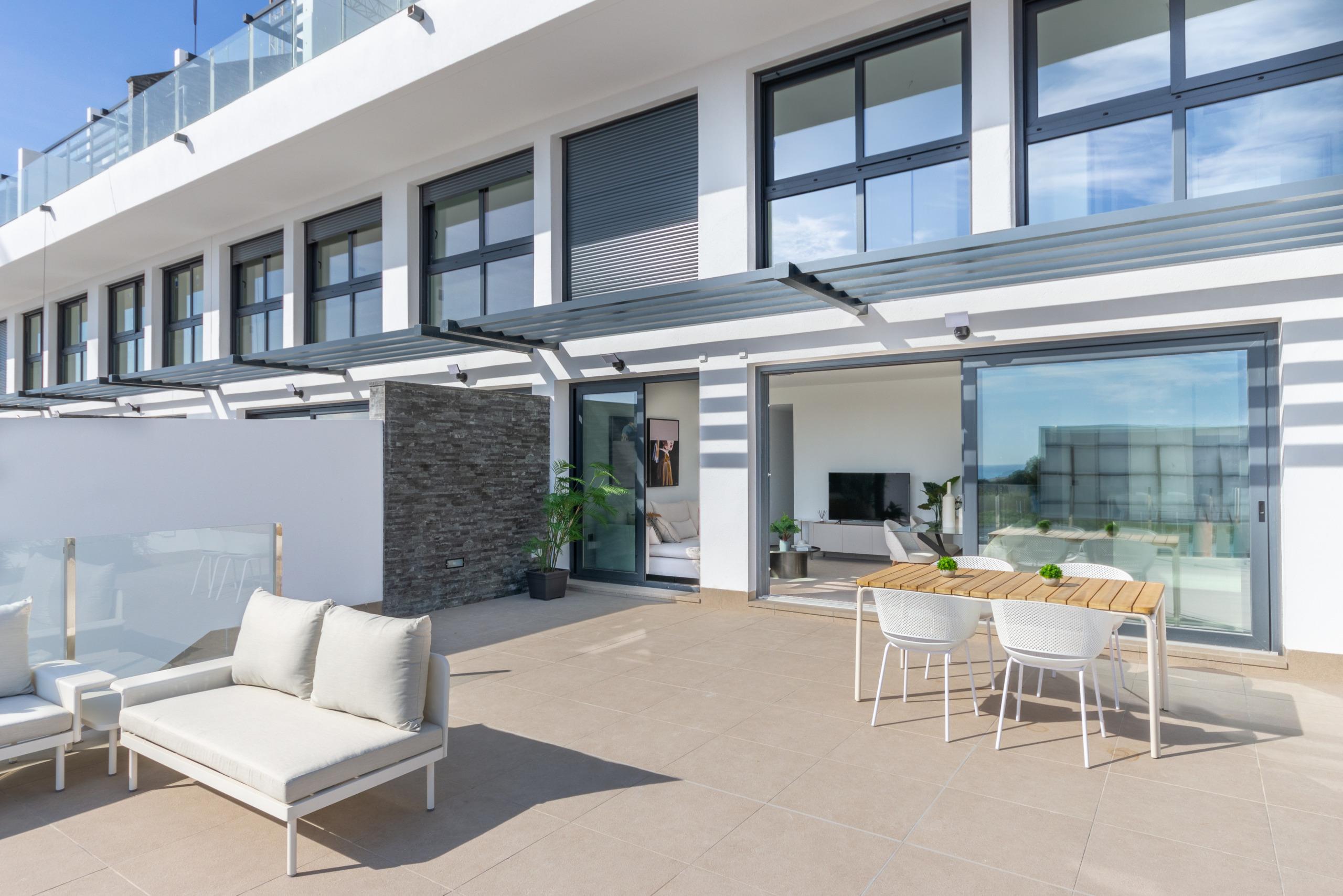 Quiet apartments surrounded by nature in Guardamar del Segura.