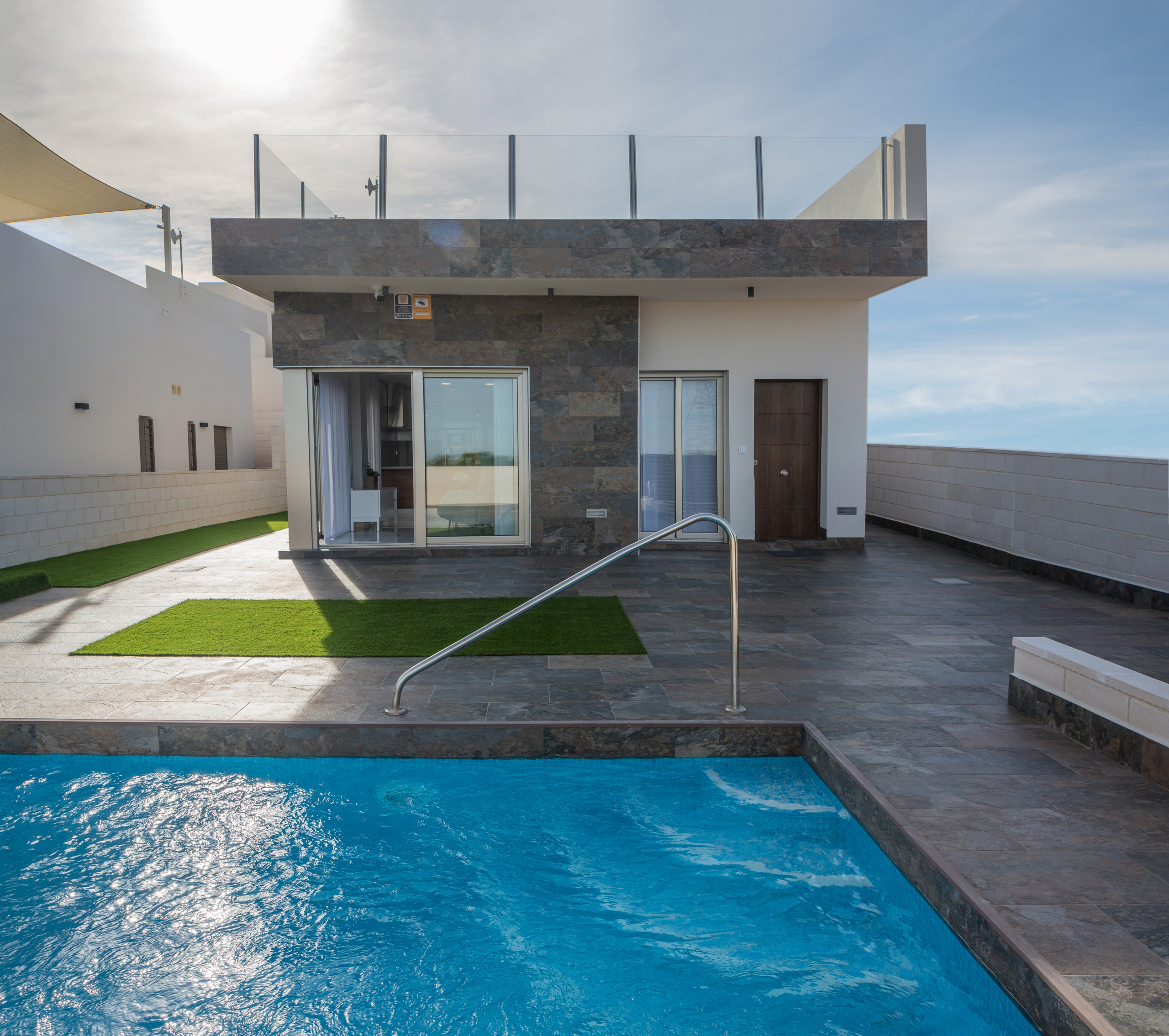 Sunny detached villa in Orihuela Costa, Alicante