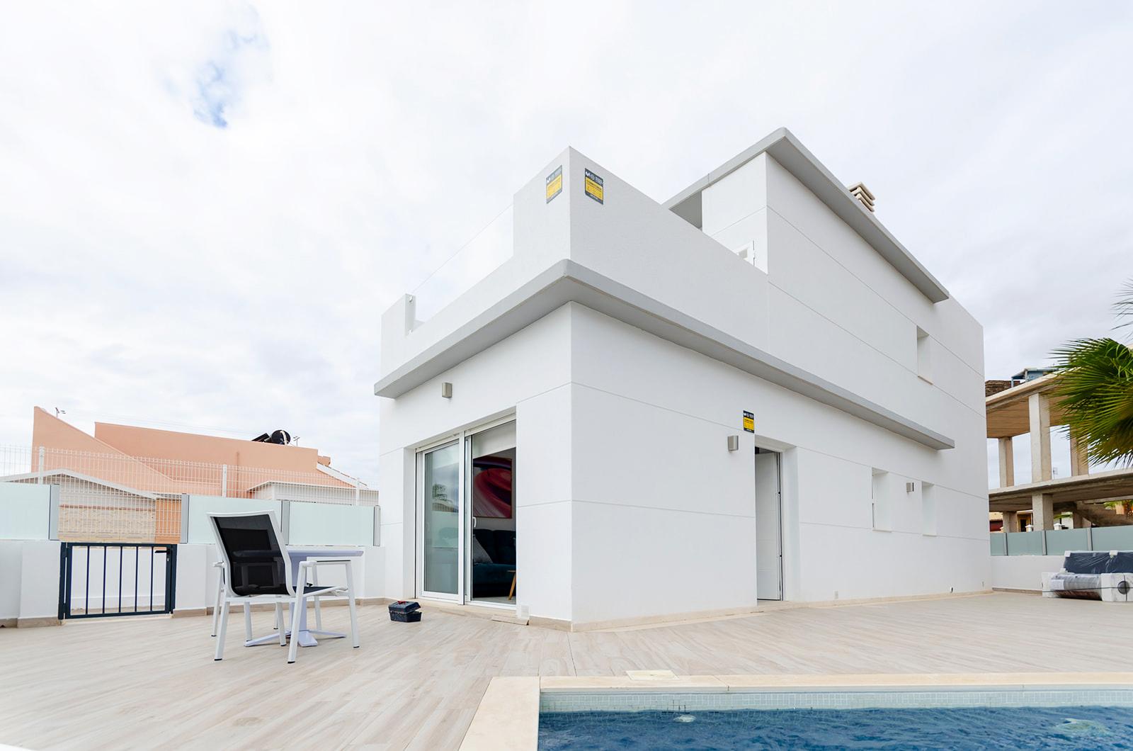 Spektakularne wille wolnostojące w Torrevieja