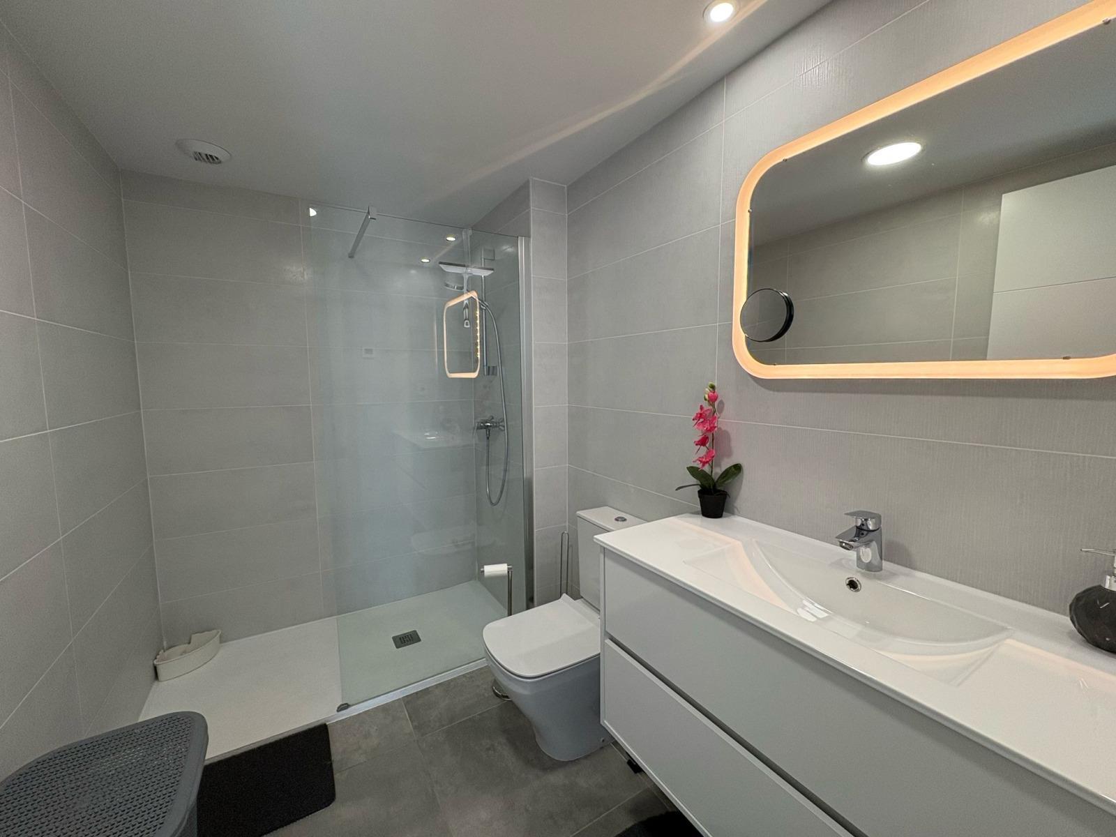 Beautiful Apartment for Sale in Seascape, Finestrat - thumbnail 51