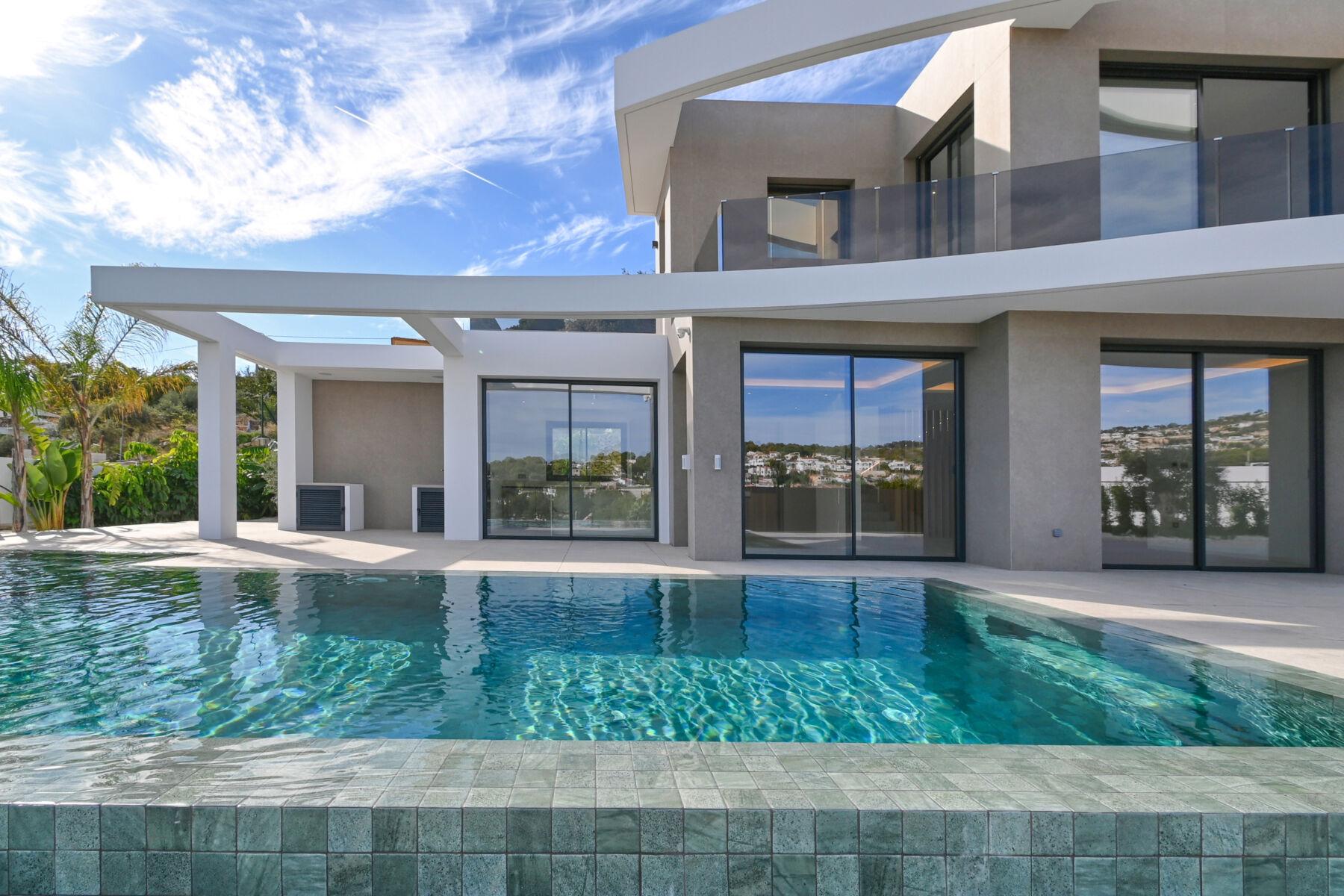 Exclusive luxury villa just steps from the sea in Moraira - thumbnail 20