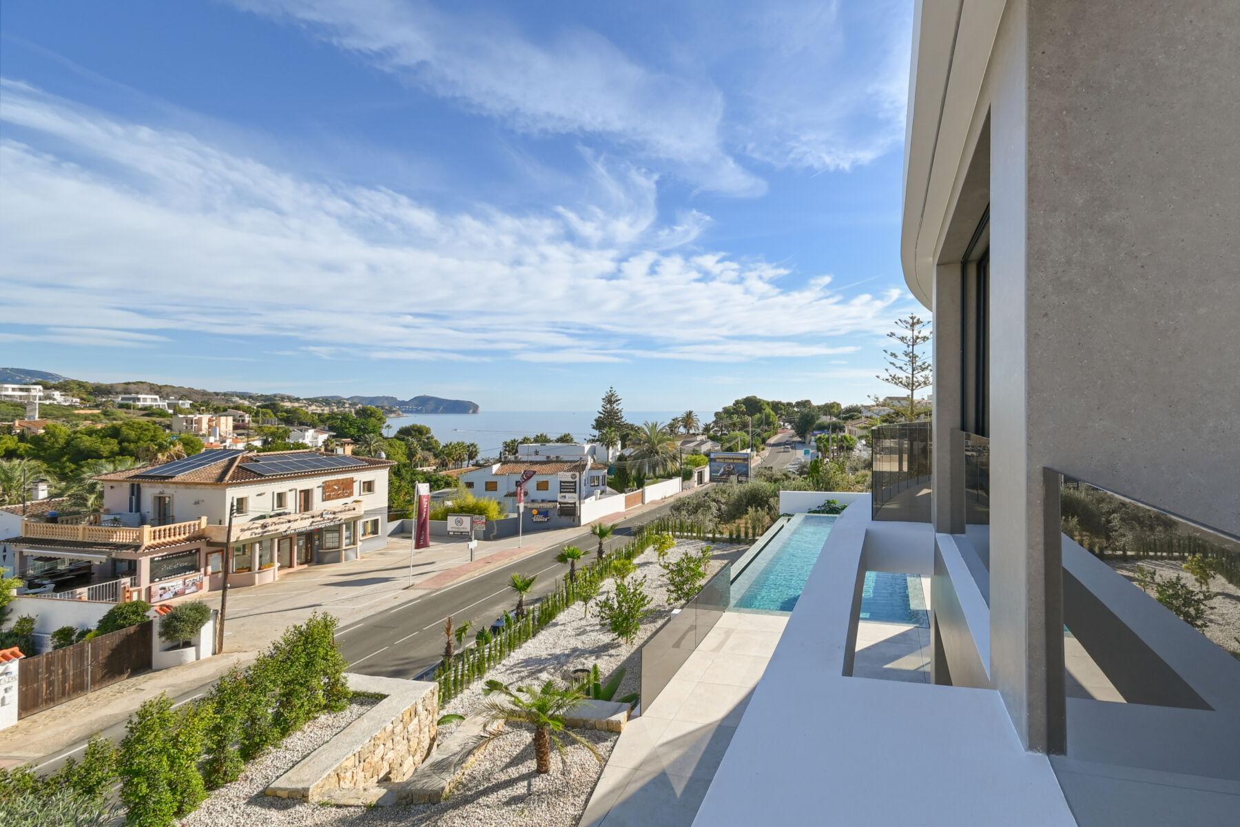 Exclusive luxury villa just steps from the sea in Moraira - thumbnail 37