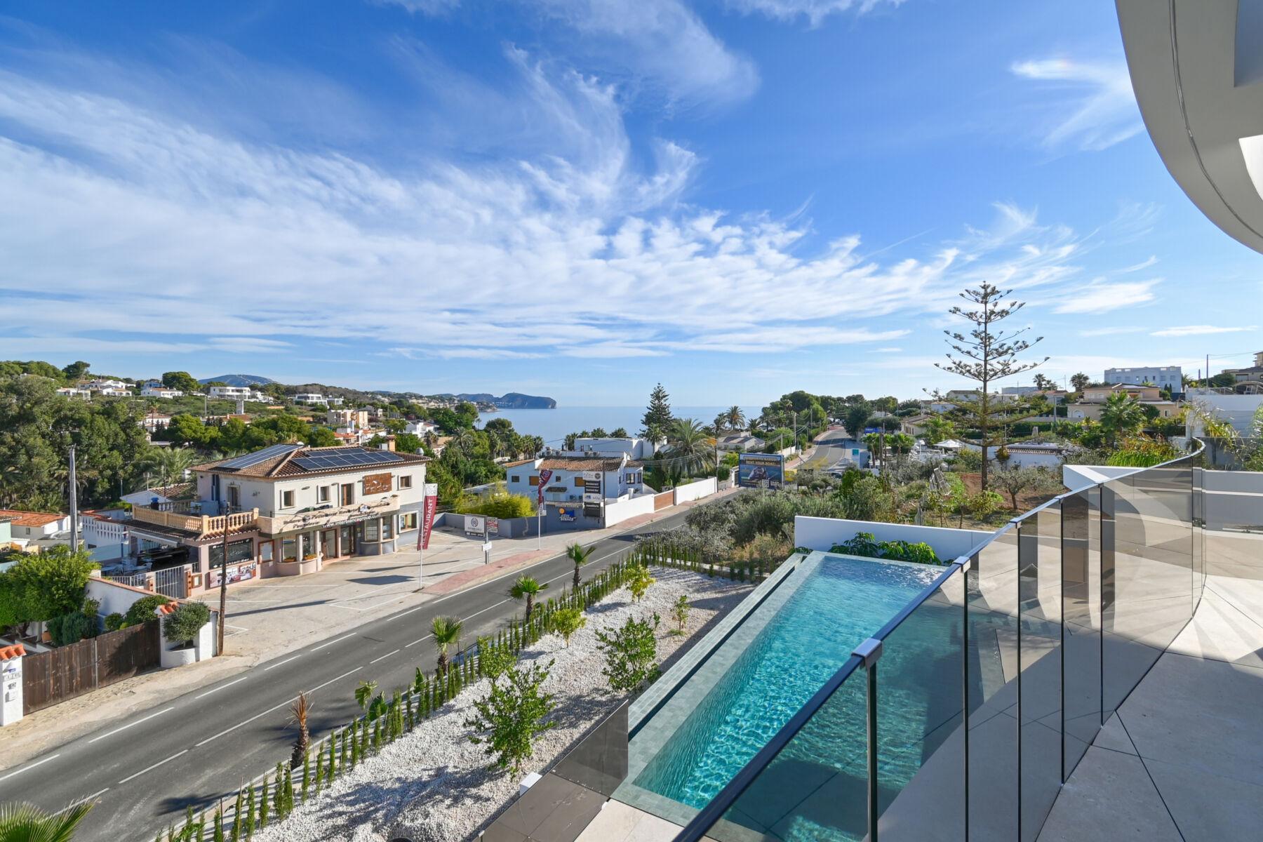 Exclusive luxury villa just steps from the sea in Moraira - thumbnail 38