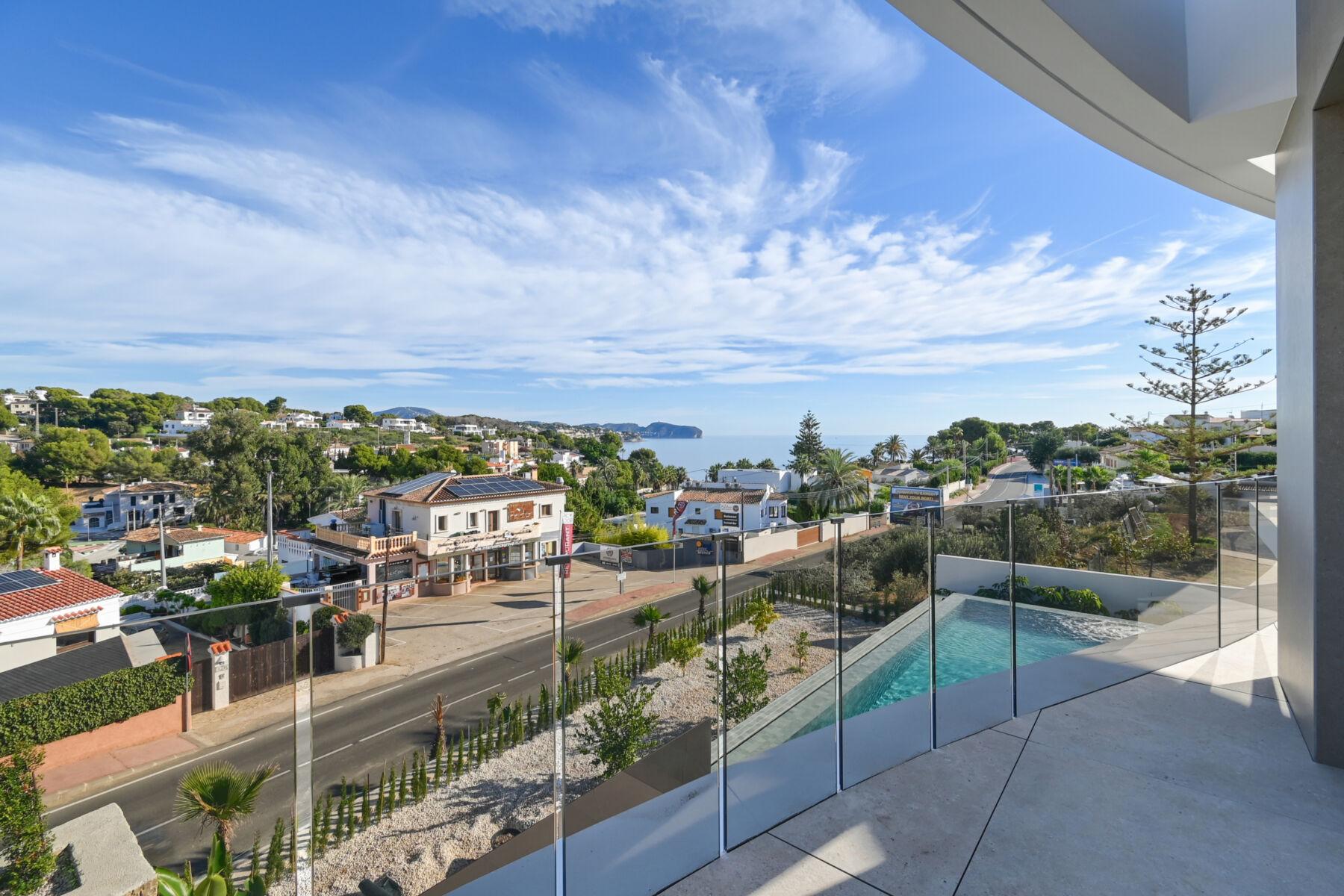 Exclusive luxury villa just steps from the sea in Moraira - thumbnail 40