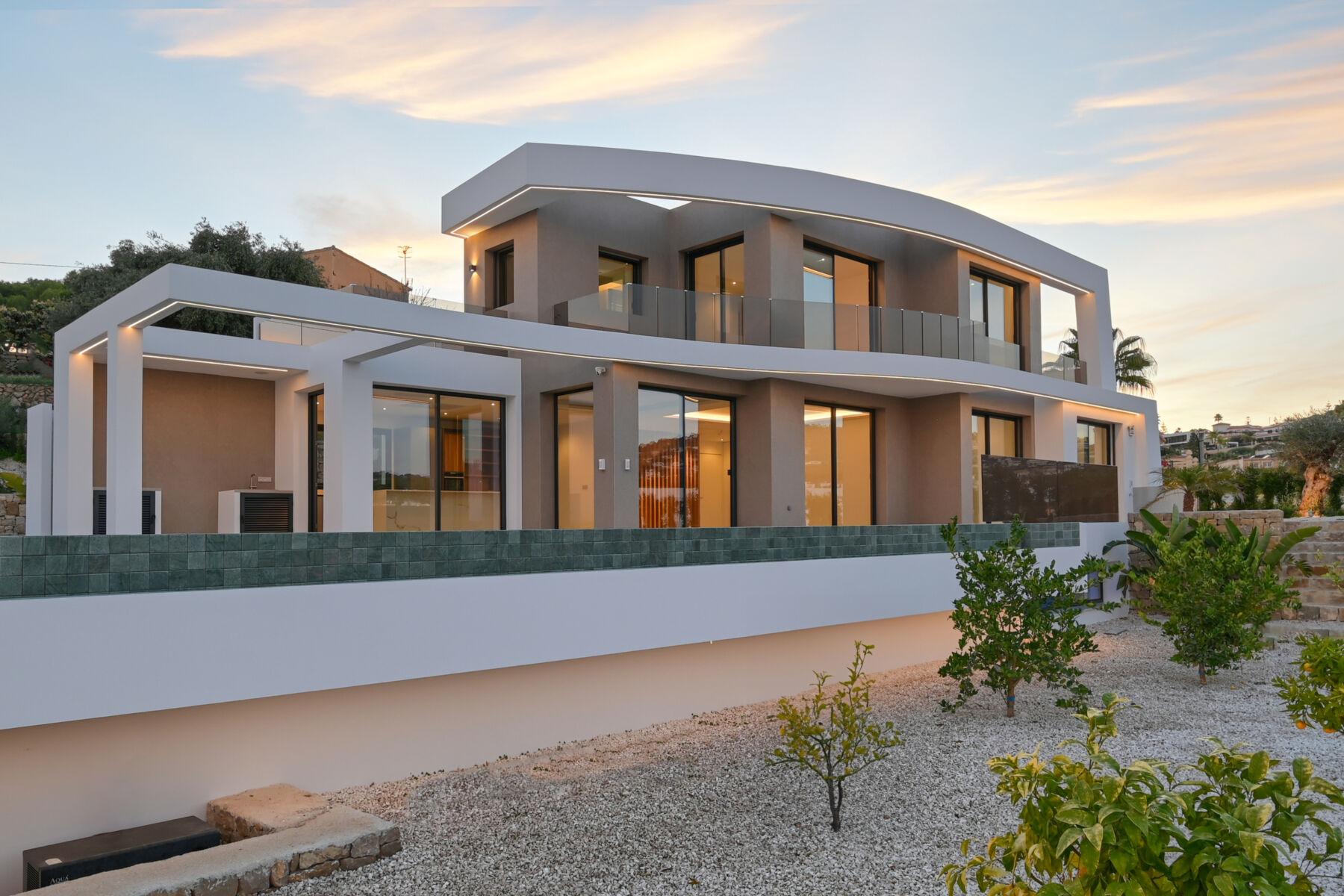Exclusive luxury villa just steps from the sea in Moraira - thumbnail 47