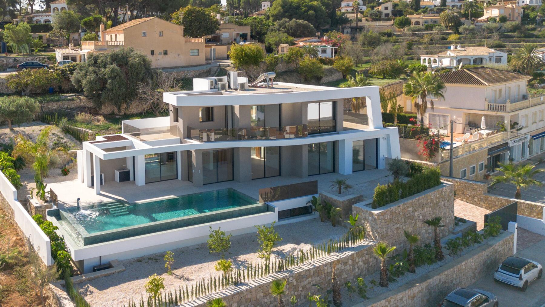 Exclusive luxury villa just steps from the sea in Moraira - thumbnail 9