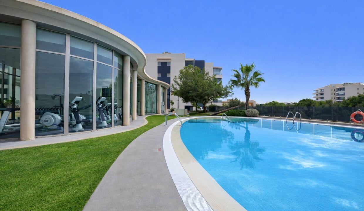 136960-Key Ready Apartment in Green Hills Villamartín – 3 Bedrooms
