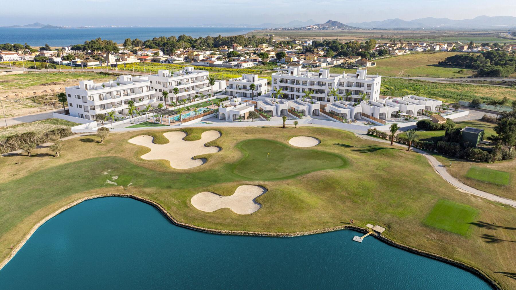 141835-Appartementen vlak bij de golfbaan in Los Alcázares