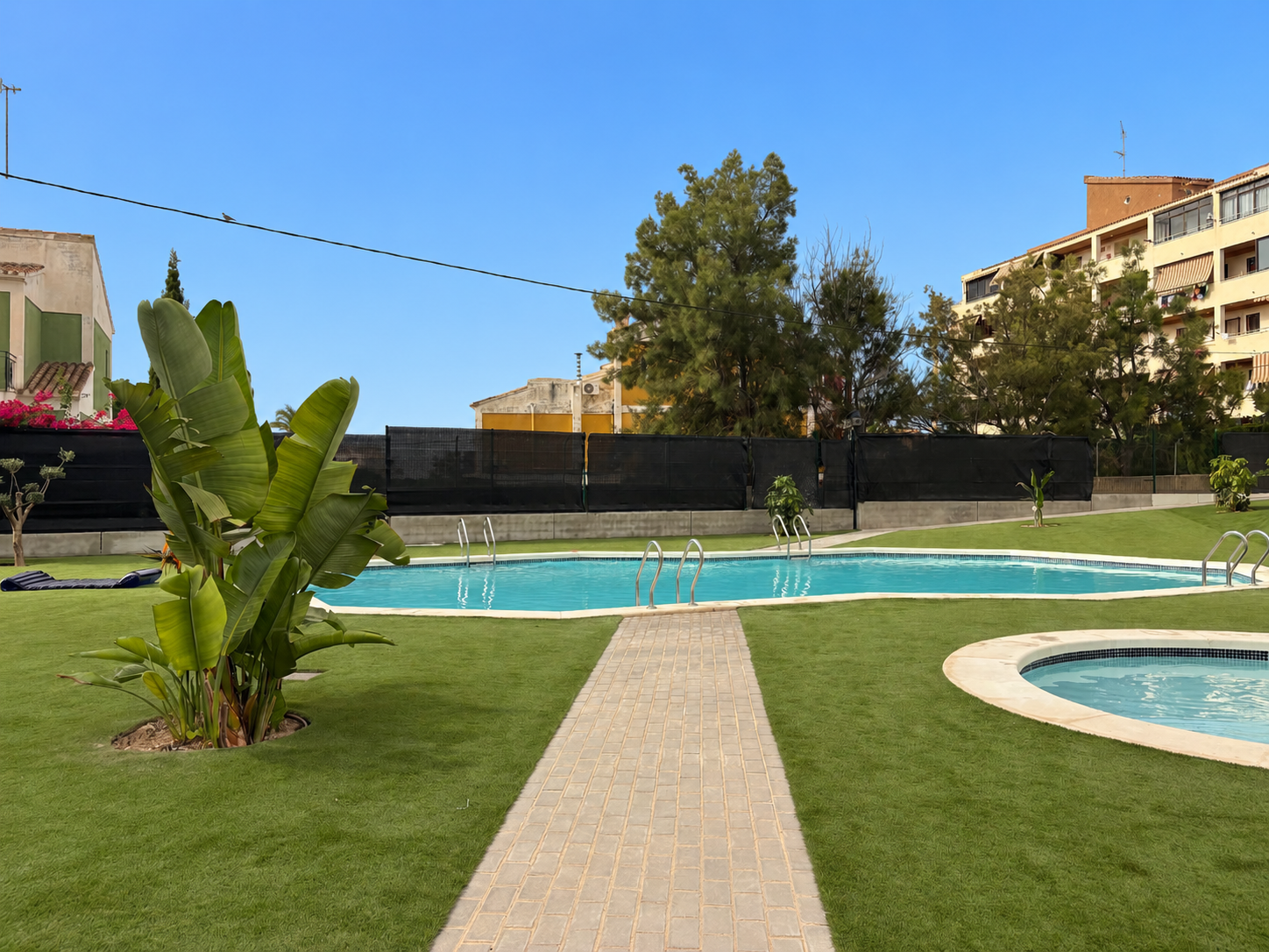 Bright apartment with sea views in Villajoyosa - thumbnail 3