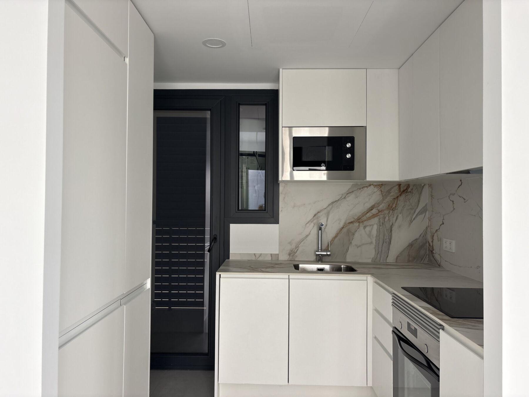 Bright apartment with sea views in Villajoyosa - thumbnail 30
