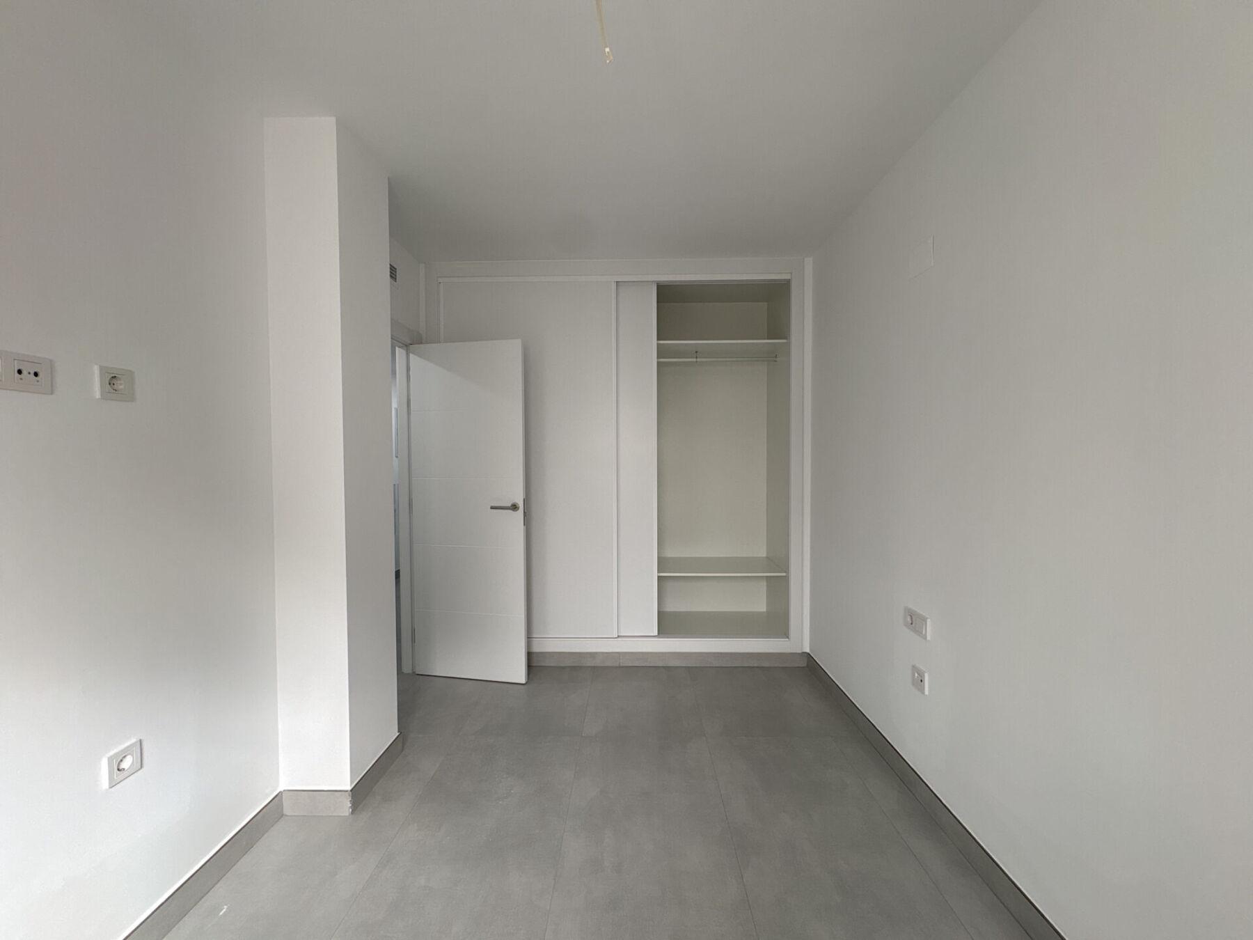 Bright apartment with sea views in Villajoyosa - thumbnail 31